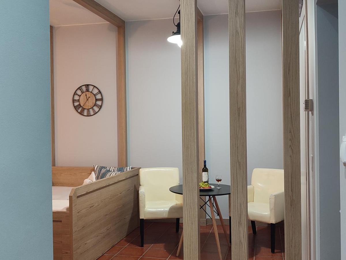 Green Suite Skiathos エクステリア 写真