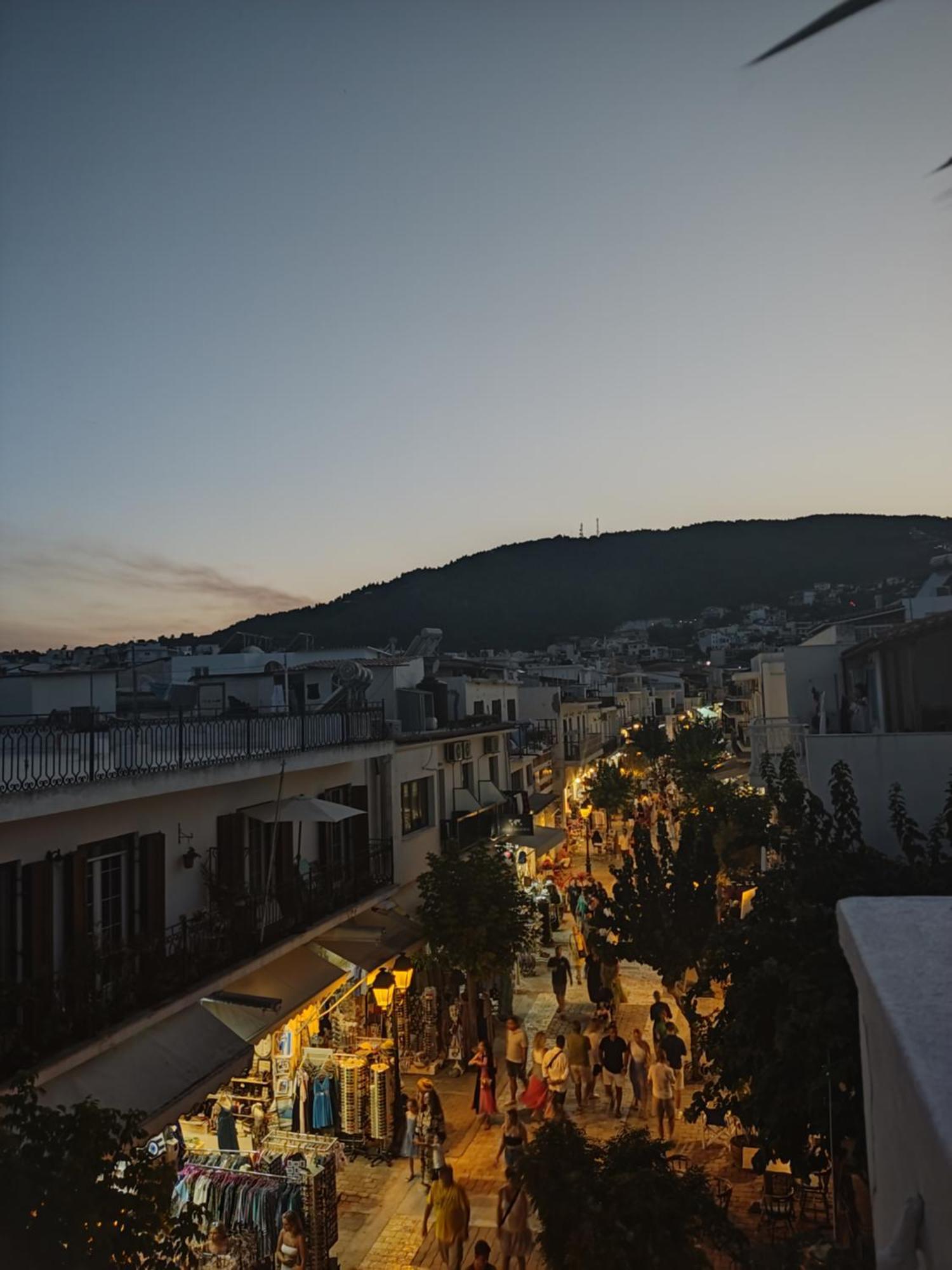 Green Suite Skiathos エクステリア 写真