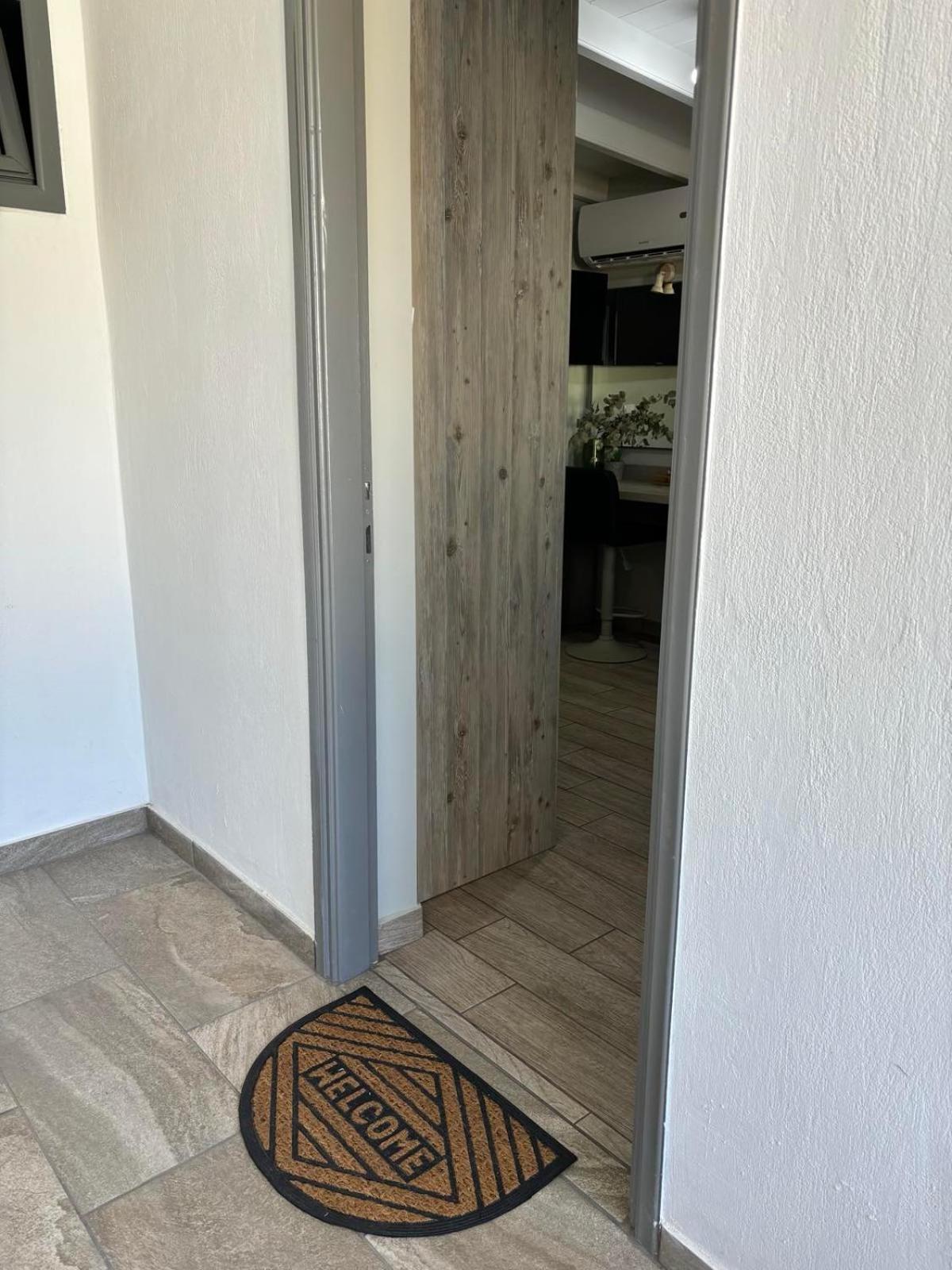 Green Suite Skiathos エクステリア 写真